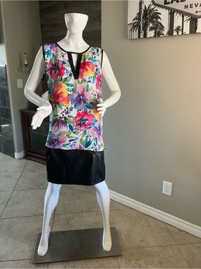 Spense Multicolor Floral Sleeveless Top with Black Trim 1X